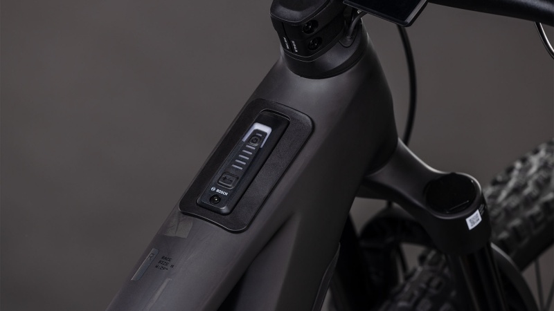 Cube Stereo Hybrid ONE44 HPC Race 800 blackline